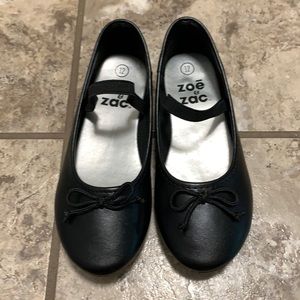 Zoe & Zac ballet flats